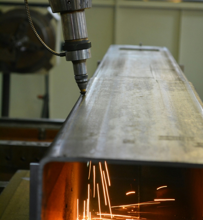 Taglio laser di precisione - Laserweld